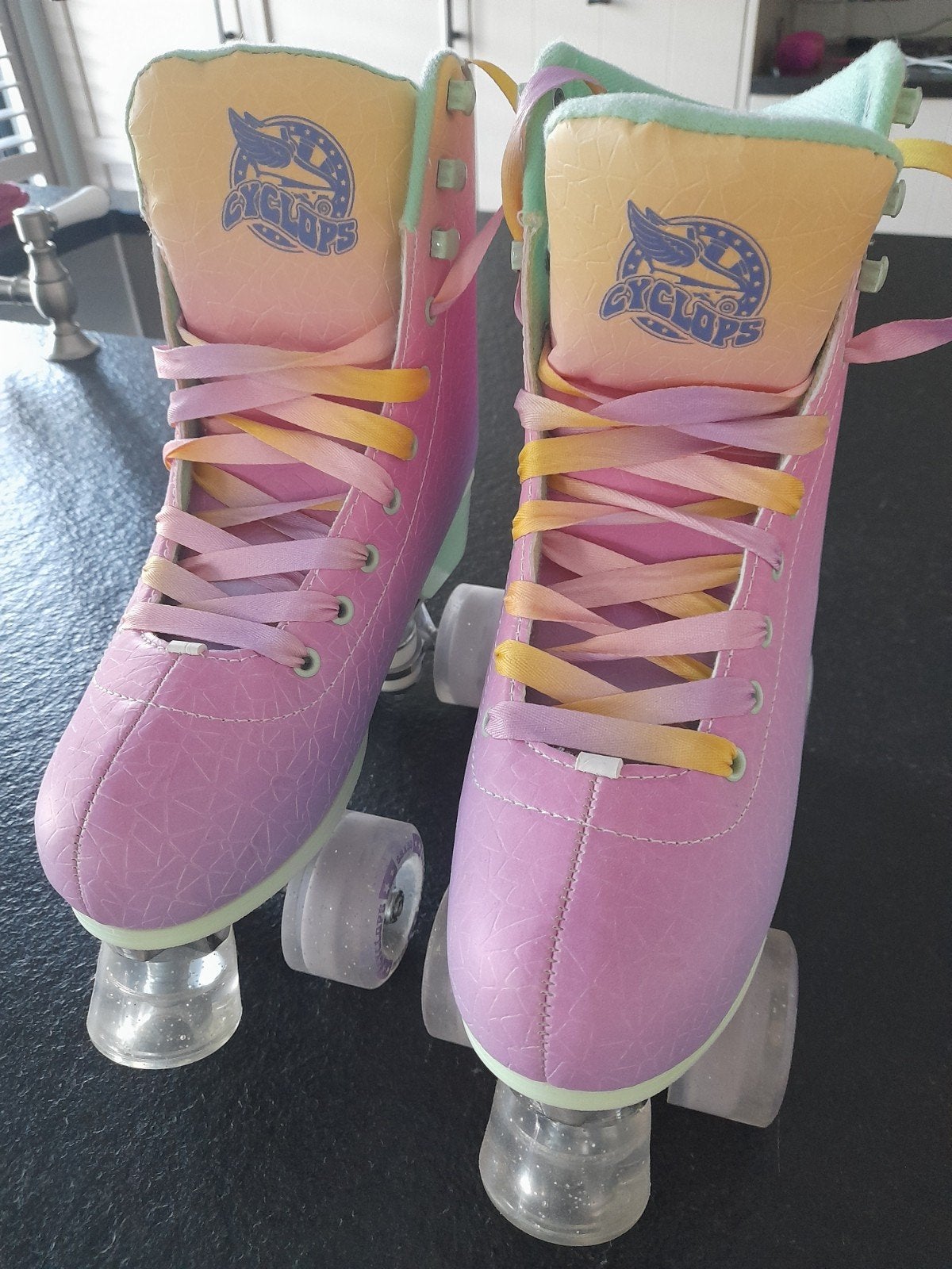 1x gebruikte Meisjes Rolschaatsen maat 34 tot 36, Ophalen of Verzenden, Verstelbaar, Nieuw, Kinderen