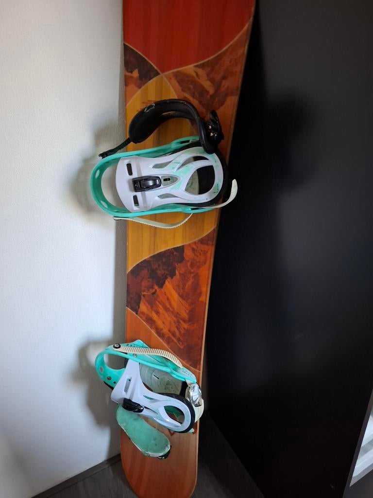 Snowboard en schoenen, Ophalen, Gebruikt, Schoenen