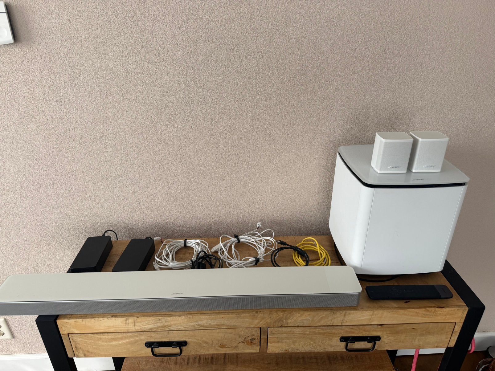 Home cinema set bose 700, Soundbar, 70 watt of meer, Zo goed als nieuw, Overige spelers