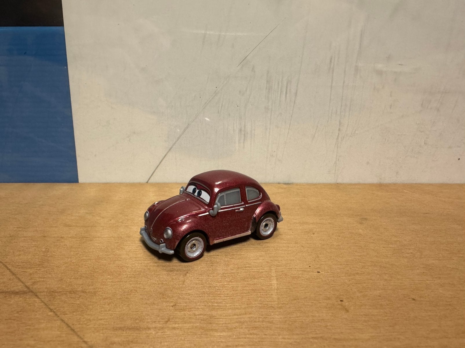 Mattel Disney Pixar Cars Xanadu Bumpers ( Volkswagen Beetle, Ophalen of Verzenden