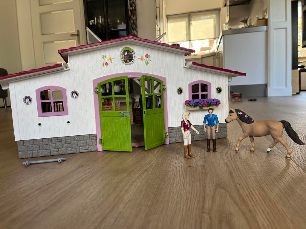 Schleich paarden manege, trailer, paardenwei complete set, Kinderen en Baby's, Speelgoed | Overig, Ophalen of Verzenden, Gebruikt