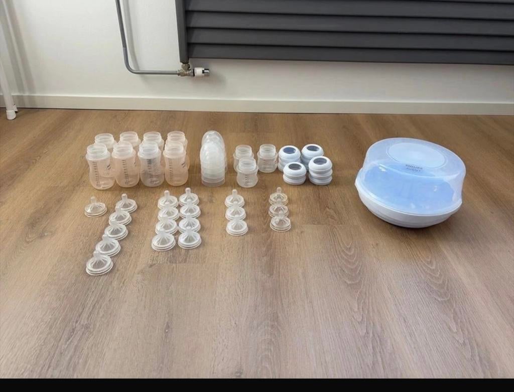 Philips Avent Flessen, Spenen & Sterilisator Complete Set, Ophalen of Verzenden, Zo goed als nieuw, Flessen- of potjesverwarmer