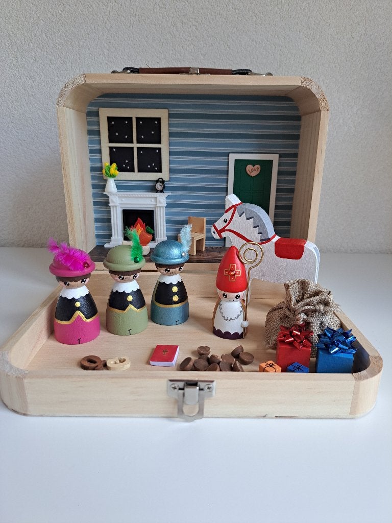Sint koffertje pegdolls en toebehoren, Ophalen of Verzenden, Nieuw