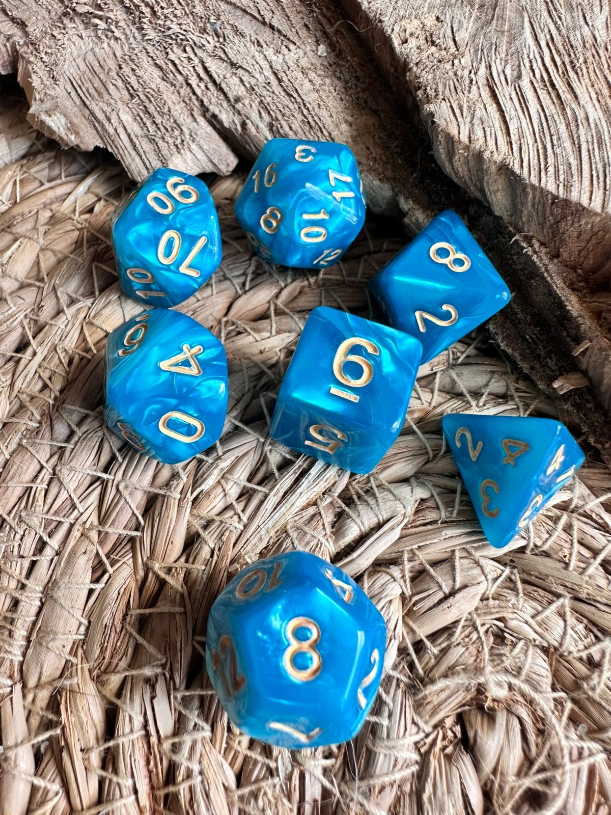 DND dice / metalic blauw / dobbelstenen / RPG / D&D / nieuw, Hobby en Vrije tijd, Wargaming, Ophalen of Verzenden, Nieuw, Overige soorten