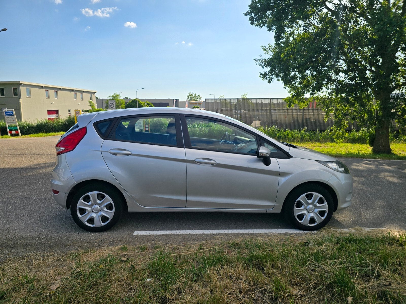 Ford Fiësta 1.25 44KW 5DR 2011 Grijs, Voorwielaandrijving, 1242 cc, 4 cilinders, Origineel Nederlands