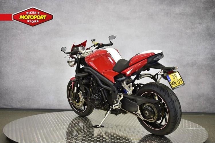 Triumph Speed Triple 1050 SE – met Arrow Low Boy uitlaat, Motoren, Motoren | Triumph, Particulier, Naked bike, meer dan 35 kW