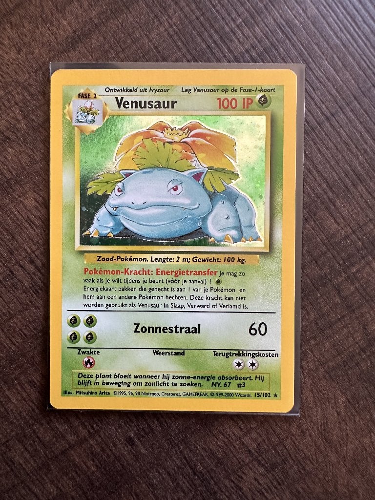 Pokémon Venusaur 15/102 Base Set Nederlands Holo, Hobby en Vrije tijd, Verzamelkaartspellen | Pokémon, Ophalen, Zo goed als nieuw