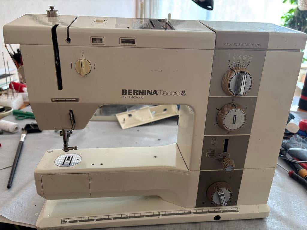 Gevraagd! defecte Bernina 930 of motor daarvan, Ophalen of Verzenden, Gebruikt