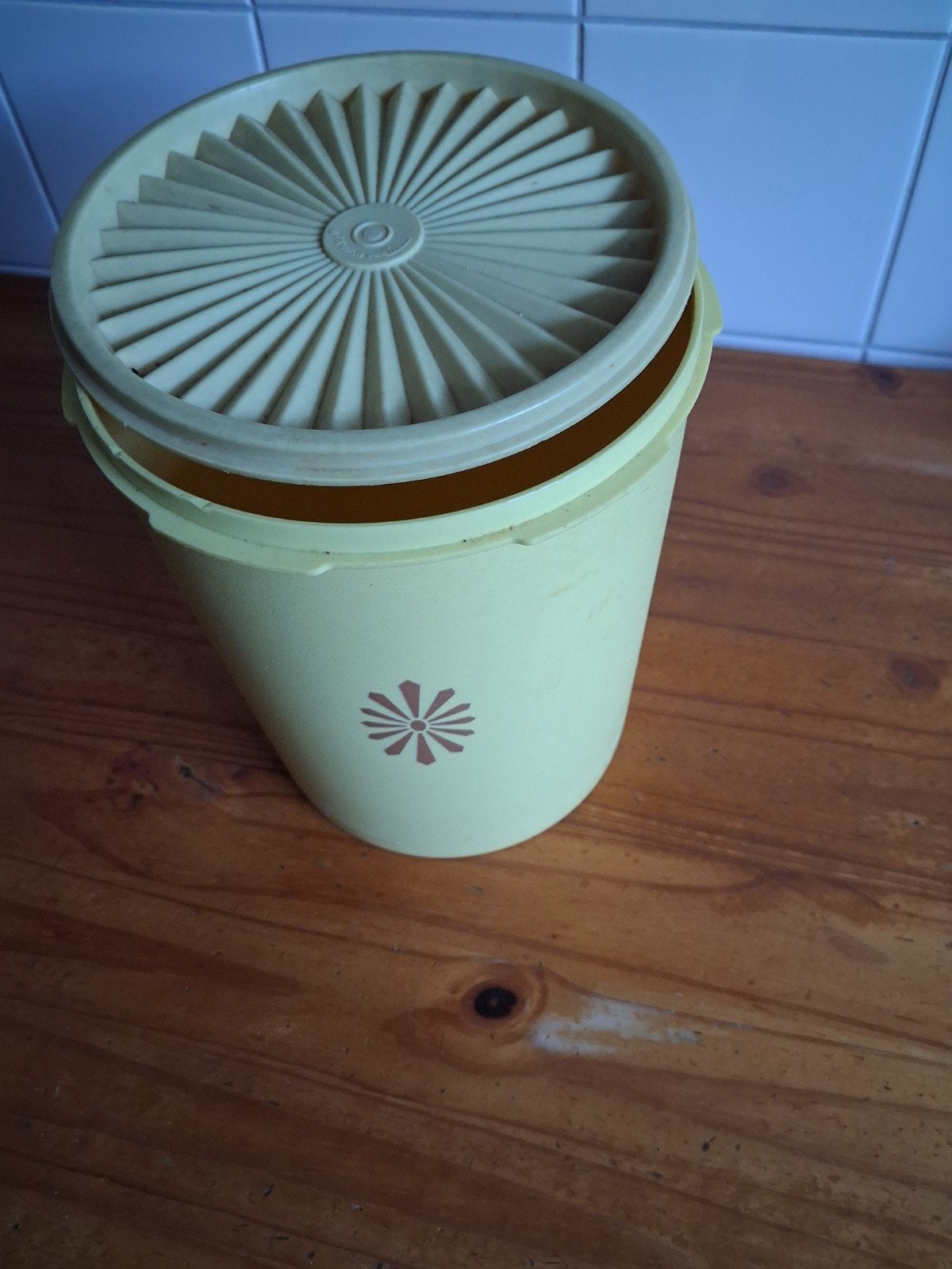 tupperware voorraadbus, Ophalen, Gebruikt, Geel, Bus of Trommel