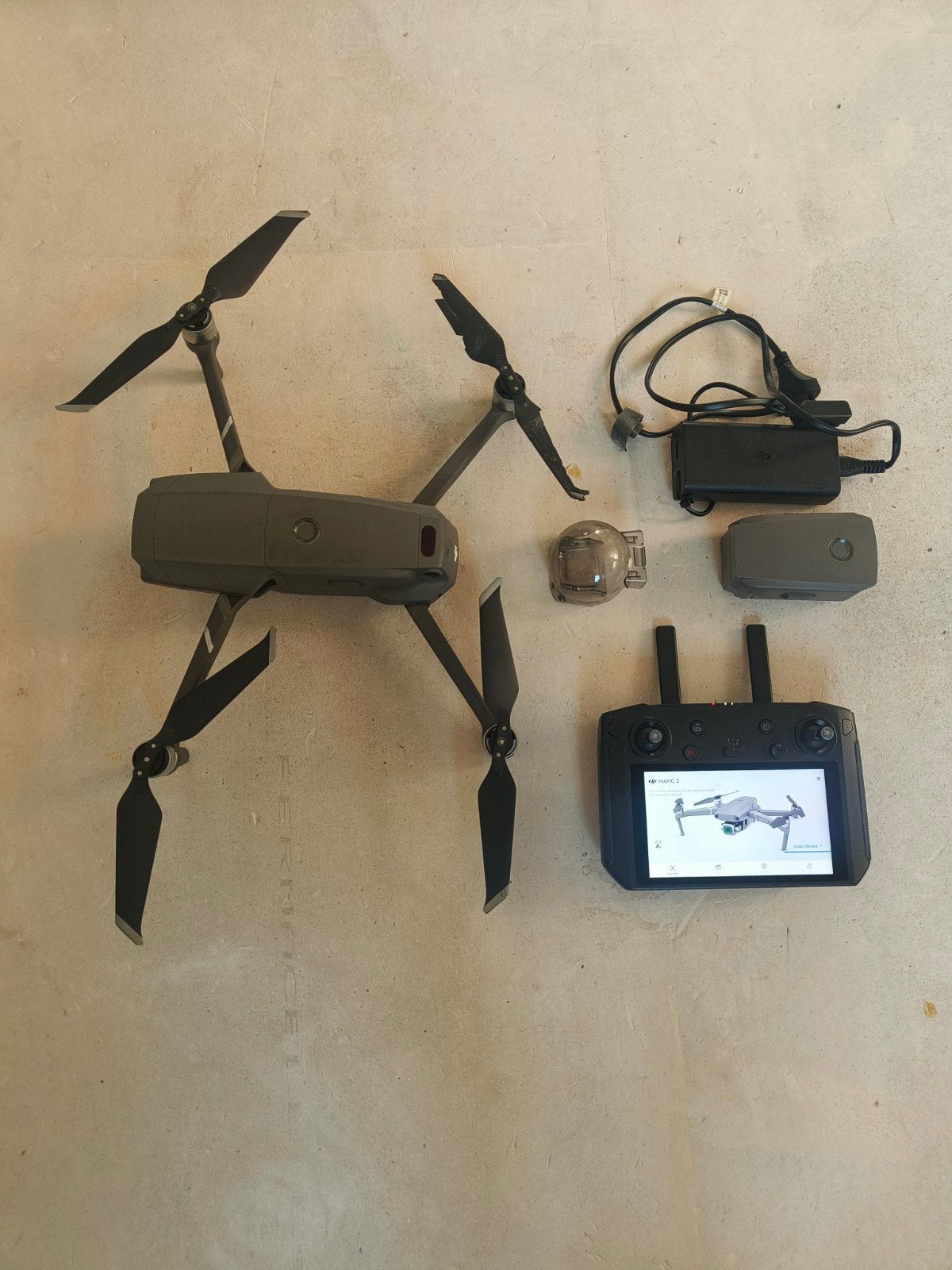 DJI Mavic 2 Pro met Smart Controller en extra accu, Audio, Tv en Foto, Drones, Ophalen of Verzenden, Zo goed als nieuw, Cameradrone