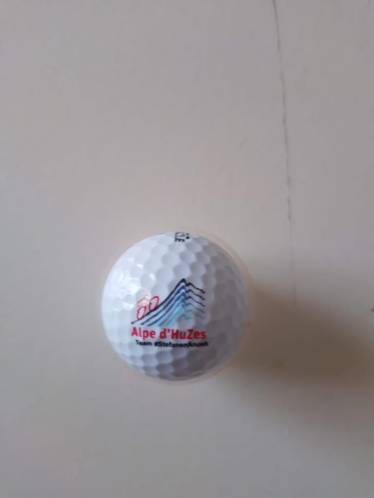 Mooie alpe d’ huzes golfbal voor verzamelaar, Ophalen, Zo goed als nieuw