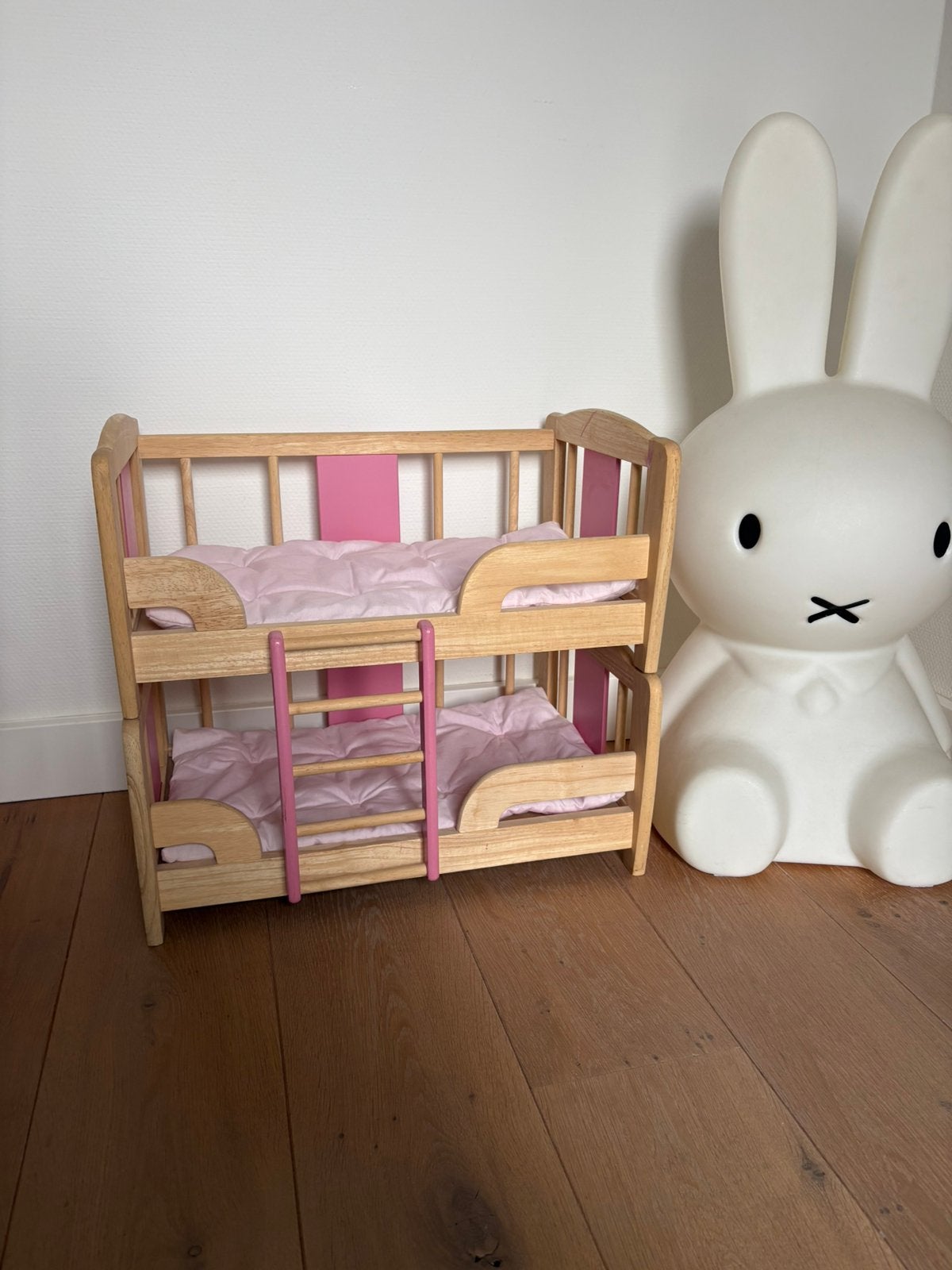 Pintoy houten poppen (stapel) bed, Ophalen, Zo goed als nieuw, Meubelstuk of Keukentje