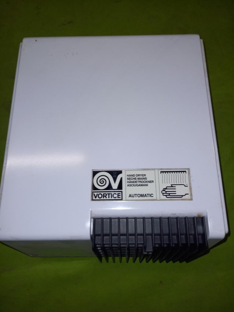4 elektrische handdrogers te koop, Ophalen of Verzenden