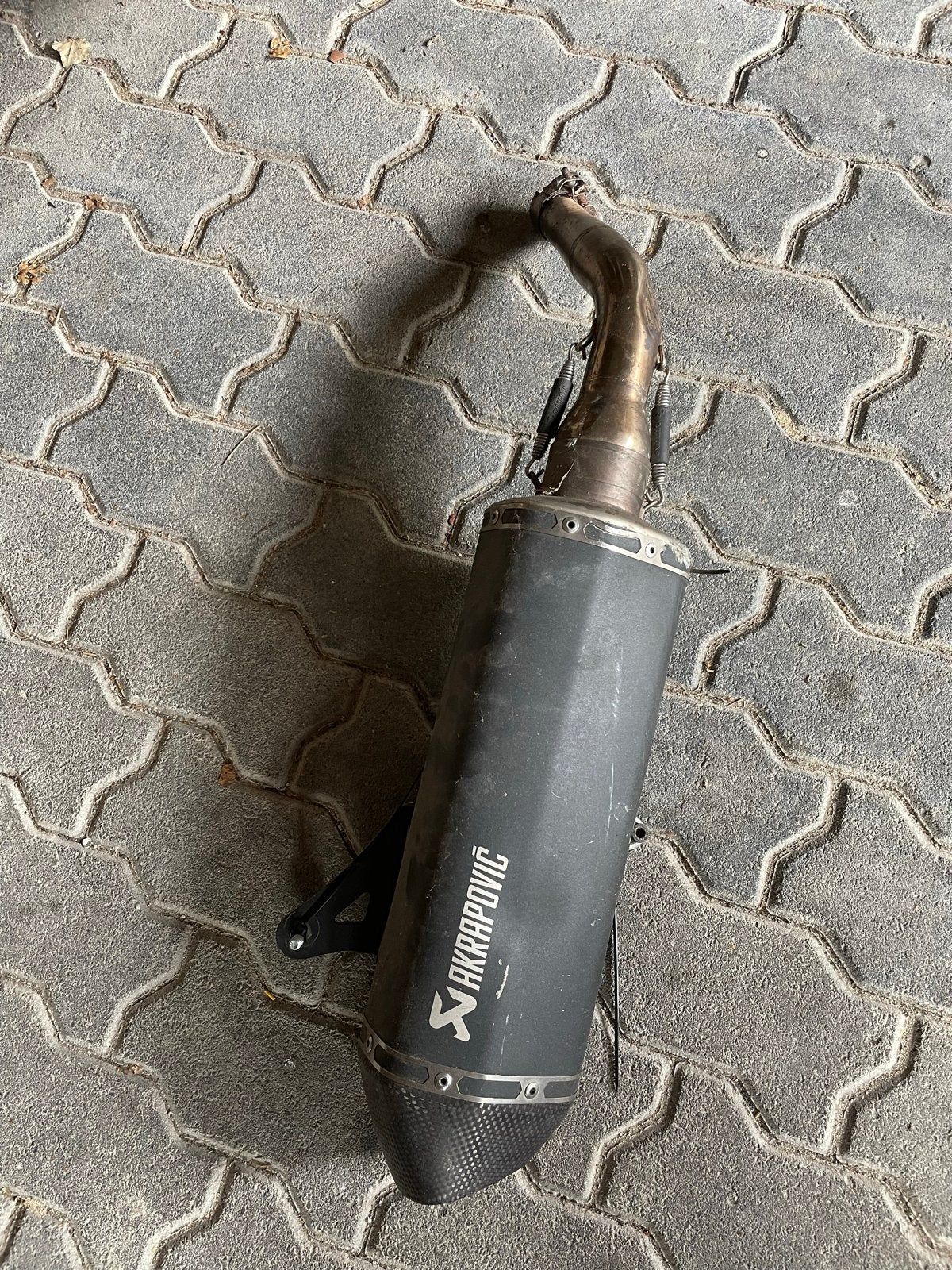 Akrapovic uitlaat met bocht voor motorscooter Vespa, Ophalen of Verzenden, Gebruikt