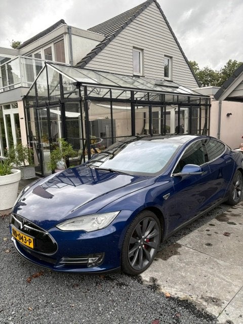 Tesla Model S  P85D  september 2015 Blauw, Auto's, Tesla, Automaat, Zwart, 110 €/maand, Origineel Nederlands