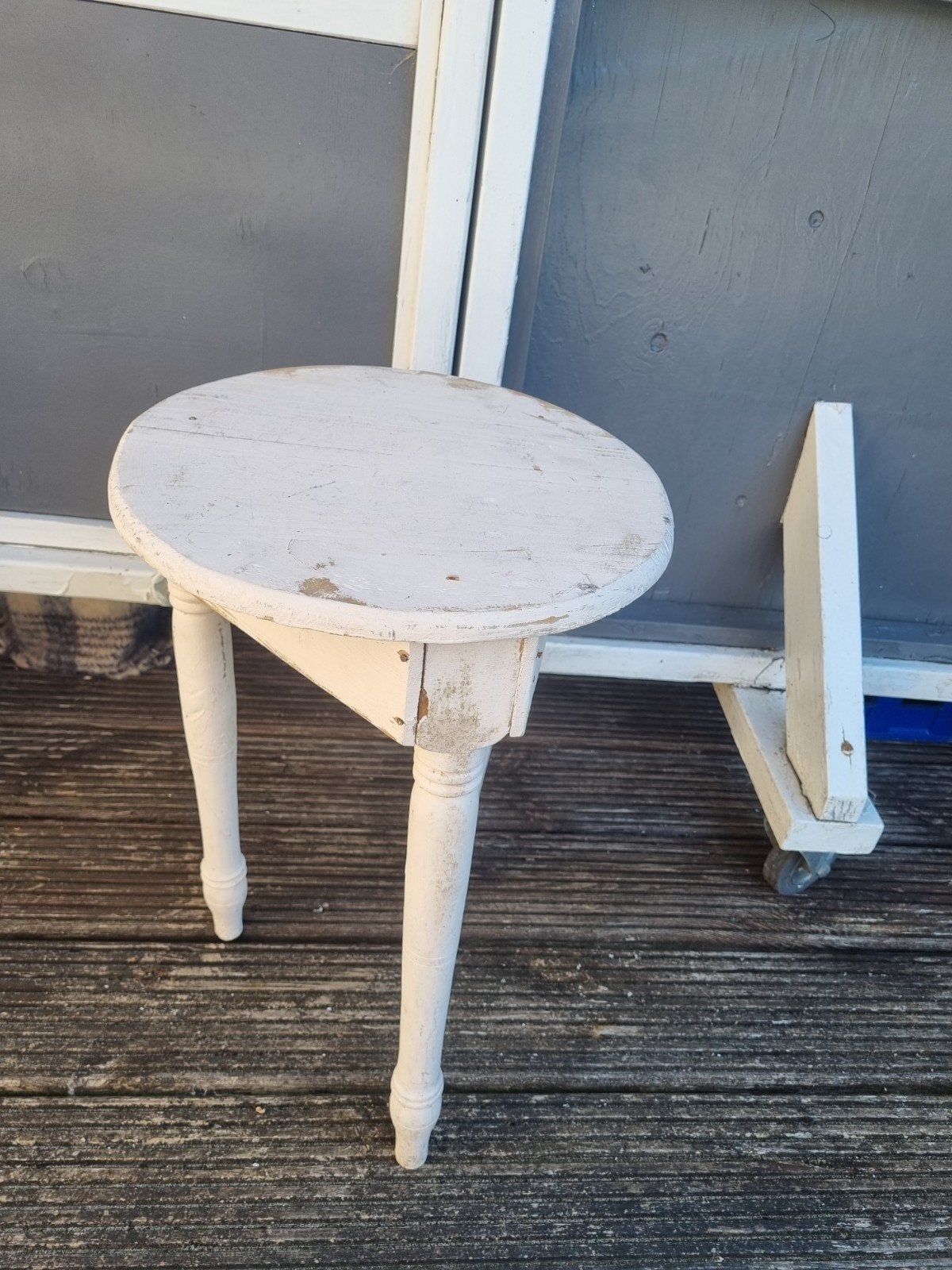 Vintage wit bijzettafeltje - Brocante stijl, Ophalen, Gebruikt, Rond, Minder dan 55 cm