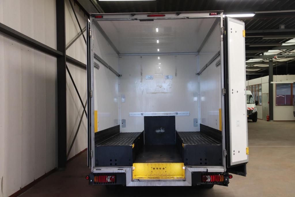 Renault Master T35 2.3 dCi 170PK AUTOMAAT PAARDENWAGEN LOWLI, Stof, Gebruikt, Euro 6, 4 cilinders