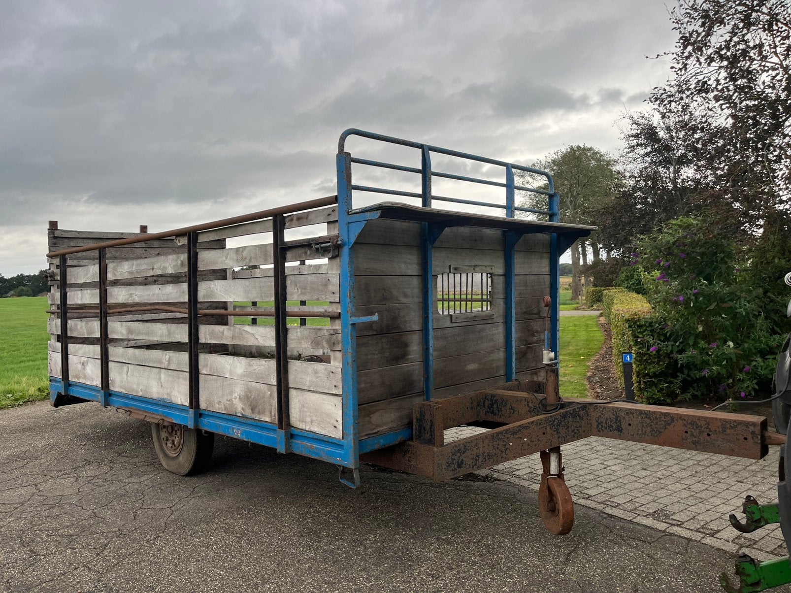 Veewagen transportwagen stalling landbouw, Opfok, 4 paarden of pony's of meer