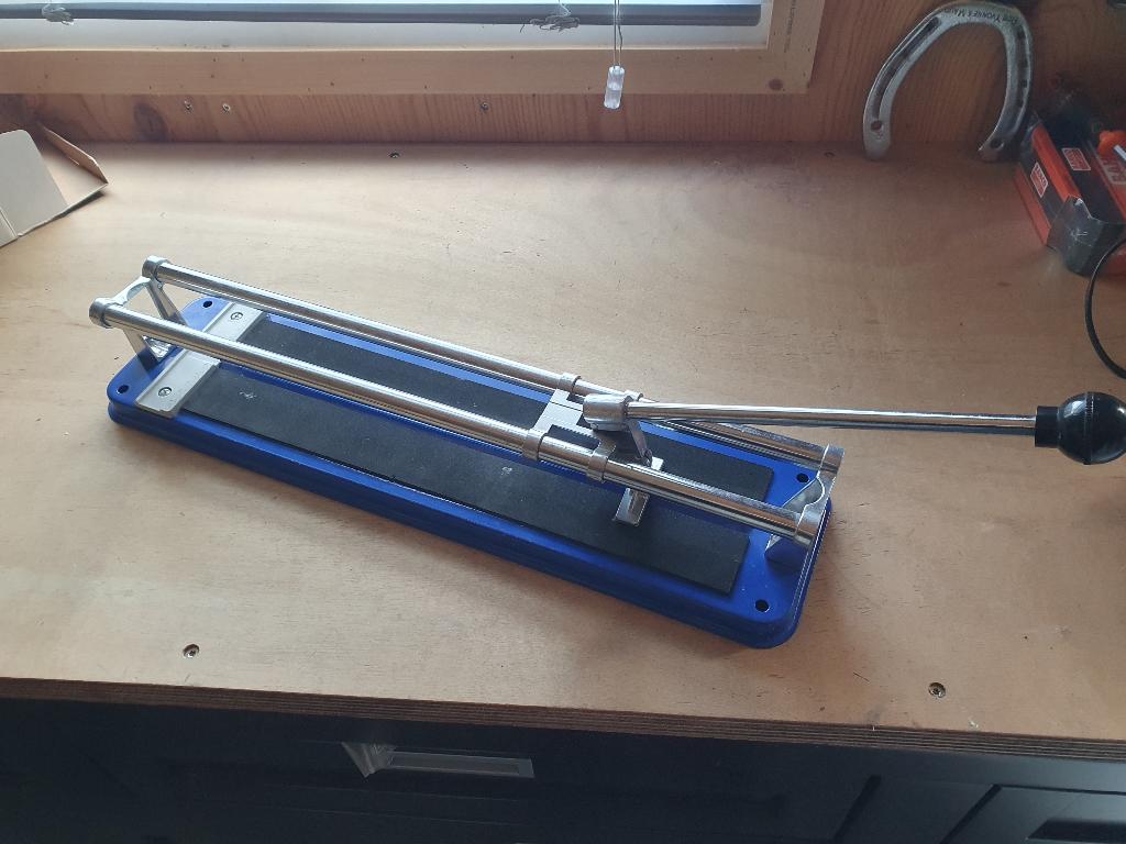 tegelsnijder, Doe-het-zelf en Verbouw, Ophalen, Gebruikt