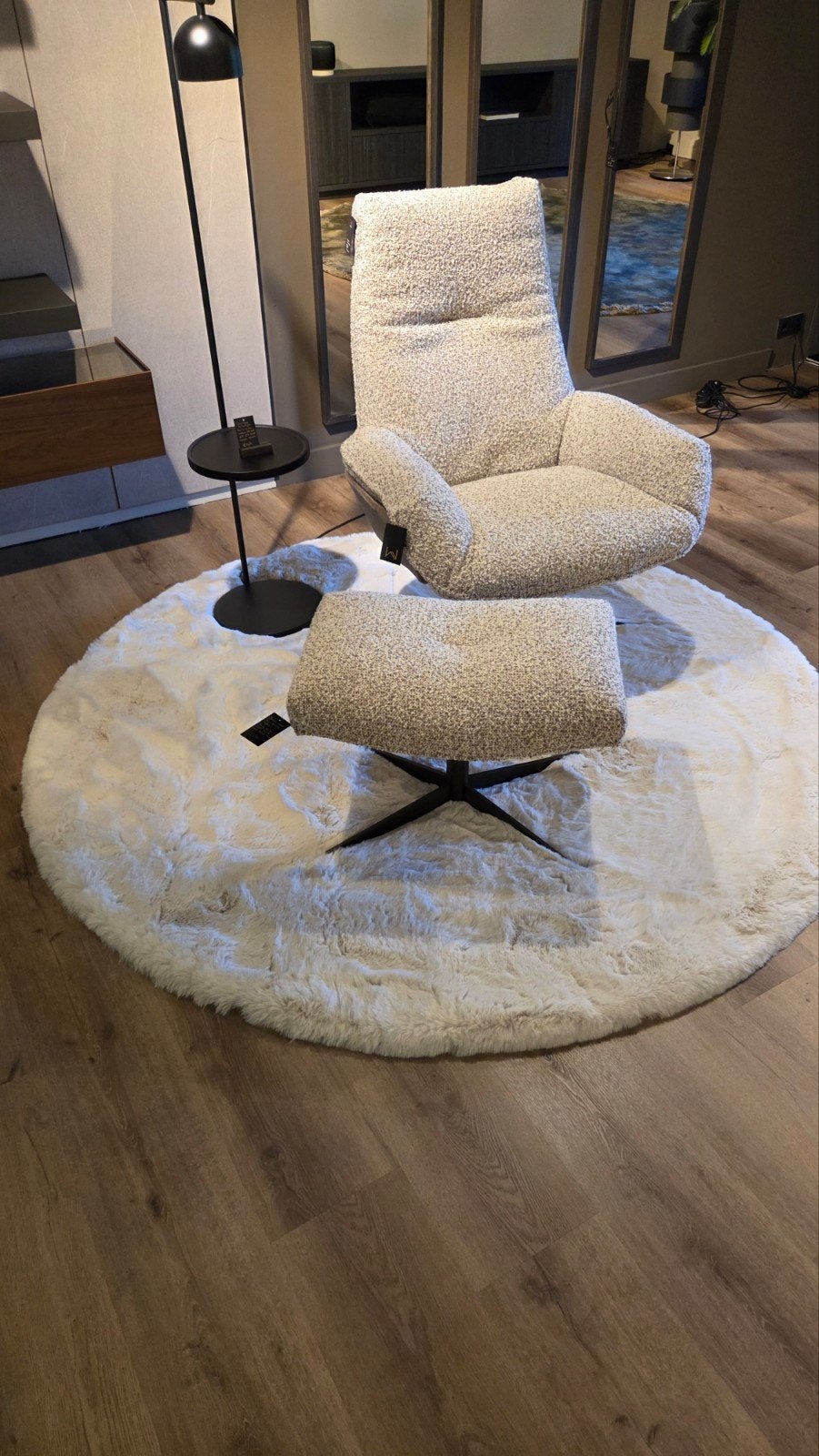 Fluffy Rond Kleed JAB - 200 cm Diameter, Huis en Inrichting, Ophalen, Rond, 200 cm of meer, Zo goed als nieuw