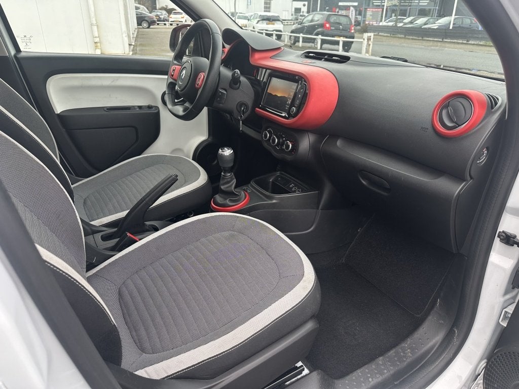 Renault Twingo 1.0 SCe Collection Carplay Cruise Led Parkeer, Auto's, Voorwielaandrijving, 4 stoelen, Origineel Nederlands, Bedrijf