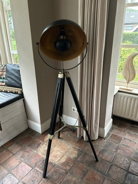 Mooie staande vloerlamp driepoot, Huis en Inrichting, Ophalen, Zo goed als nieuw, 150 tot 200 cm