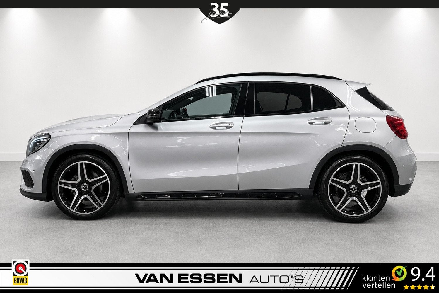 Mercedes-Benz GLA 200 Ambition Night Edition Pano Leder Memo, Auto's, Voorwielaandrijving, Gebruikt, Handgeschakeld, SUV of Terreinwagen