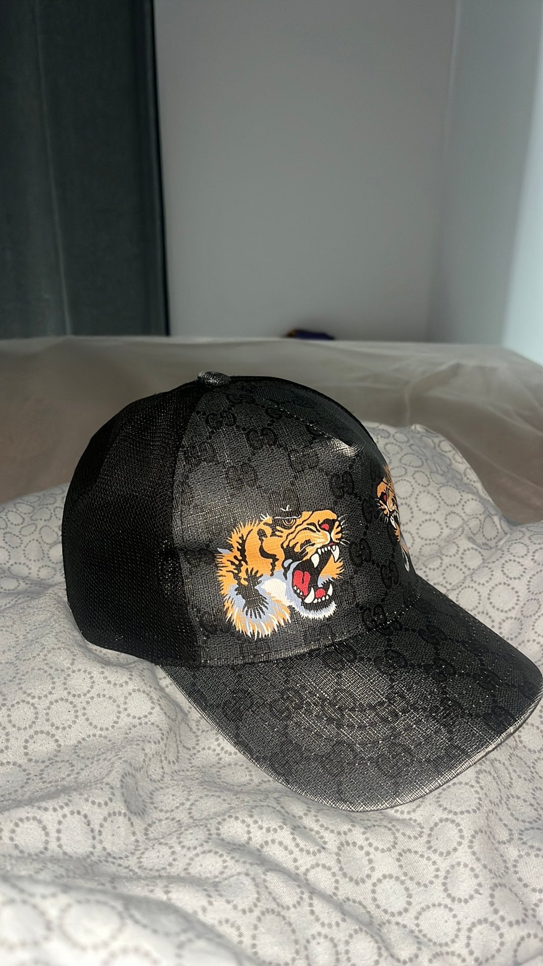 Gucci pet, Ophalen, Zo goed als nieuw