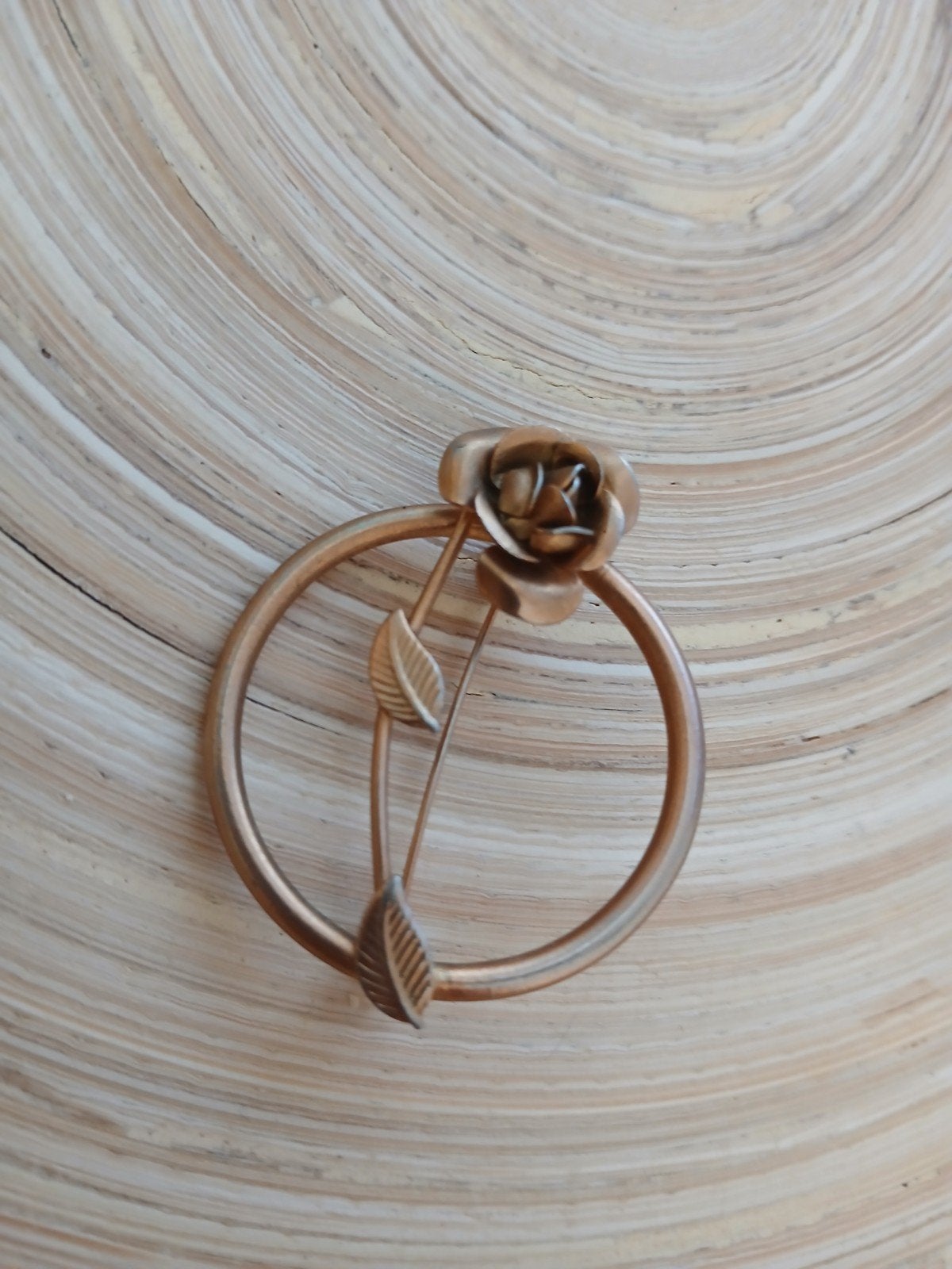 Vintage broche roos, Ophalen of Verzenden, Zo goed als nieuw, Overige materialen