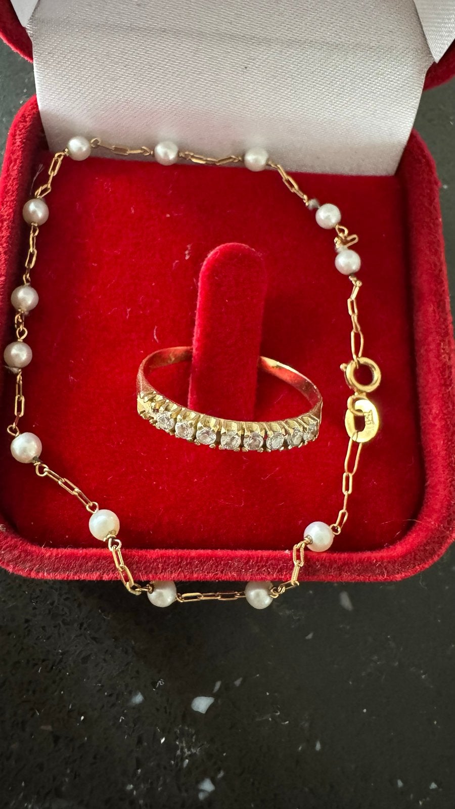 18k Gouden ring en armband., Ophalen of Verzenden, Zo goed als nieuw, 17 tot 18, Met edelsteen