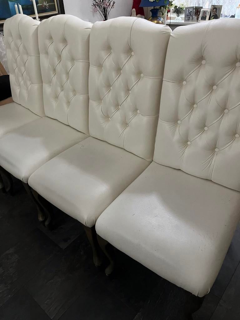 4 gebruikte witte barok stoelen 90,00 euro, Ophalen, Gebruikt, Wit, Vier