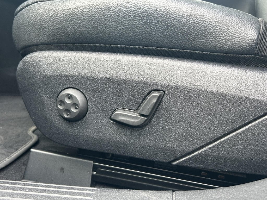 Mercedes-Benz EQE 300 AMG Line 89 kWh, Auto's, Mercedes-Benz, Automaat, Achterwielaandrijving, 89 kWh, Zwart