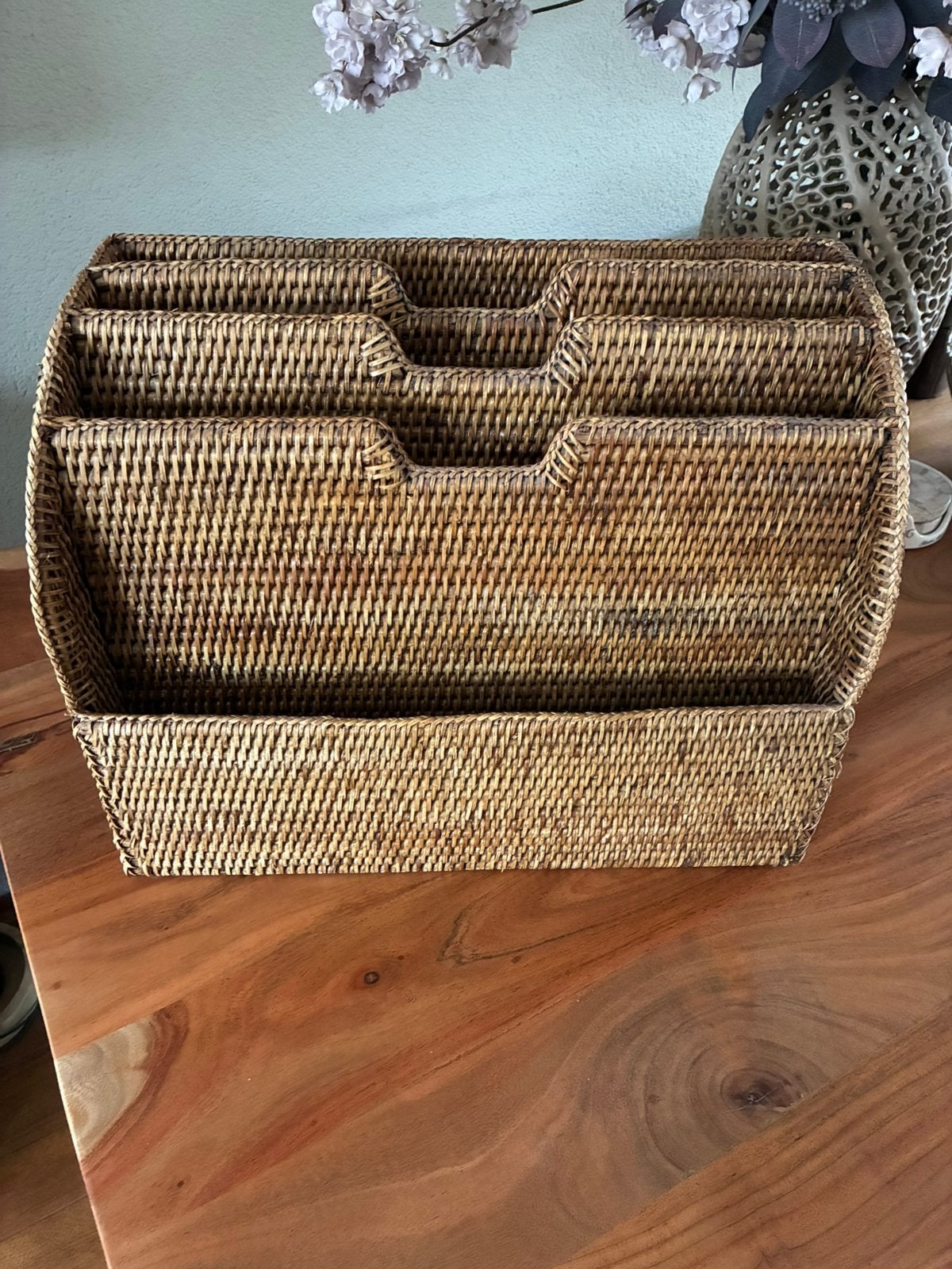 Rotan lektuurbak / buro organizer, Ophalen, Gebruikt