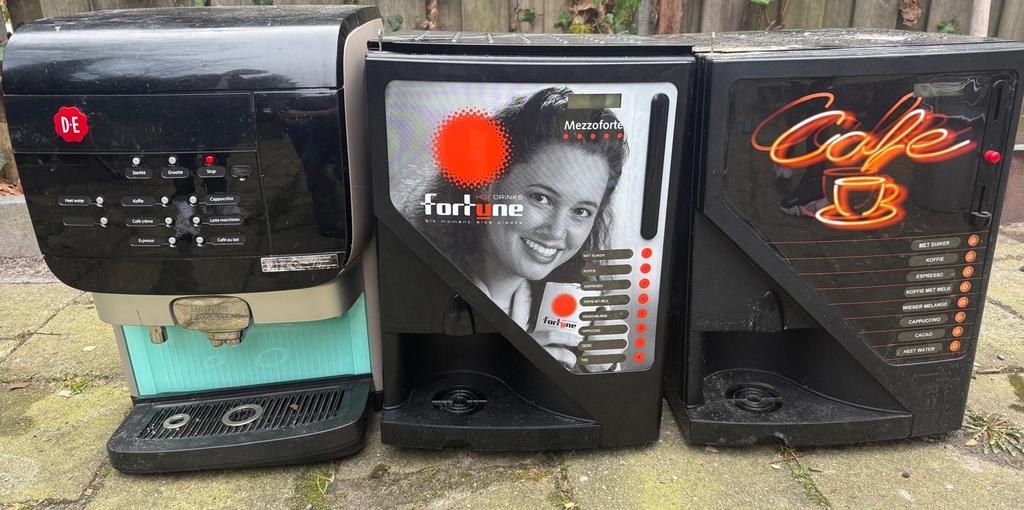 3 Koffiemachines - D-E, Fortune, Café, Gebruikt, 10 kopjes of meer, Koffiemachine, Koffiebonen