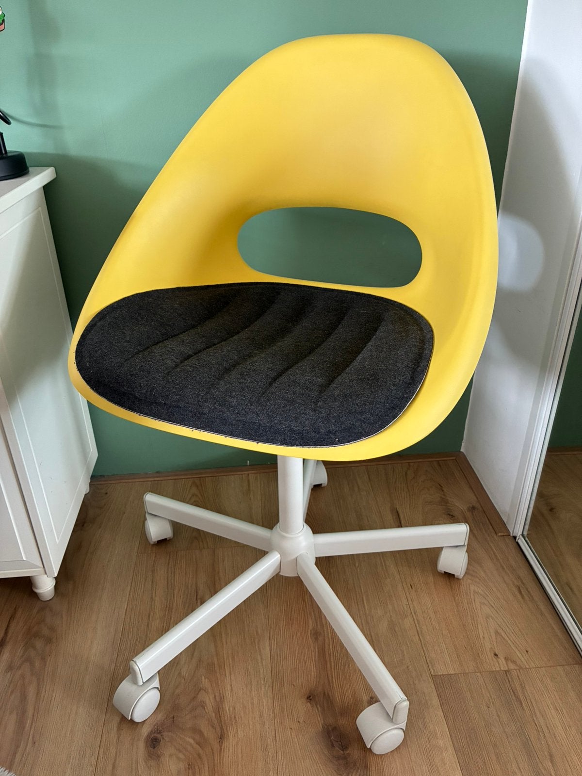 IKEA Loberget/Malskär bureaustoel geel/wit, Huis en Inrichting, Ophalen, Gebruikt, Geel, Bureaustoel