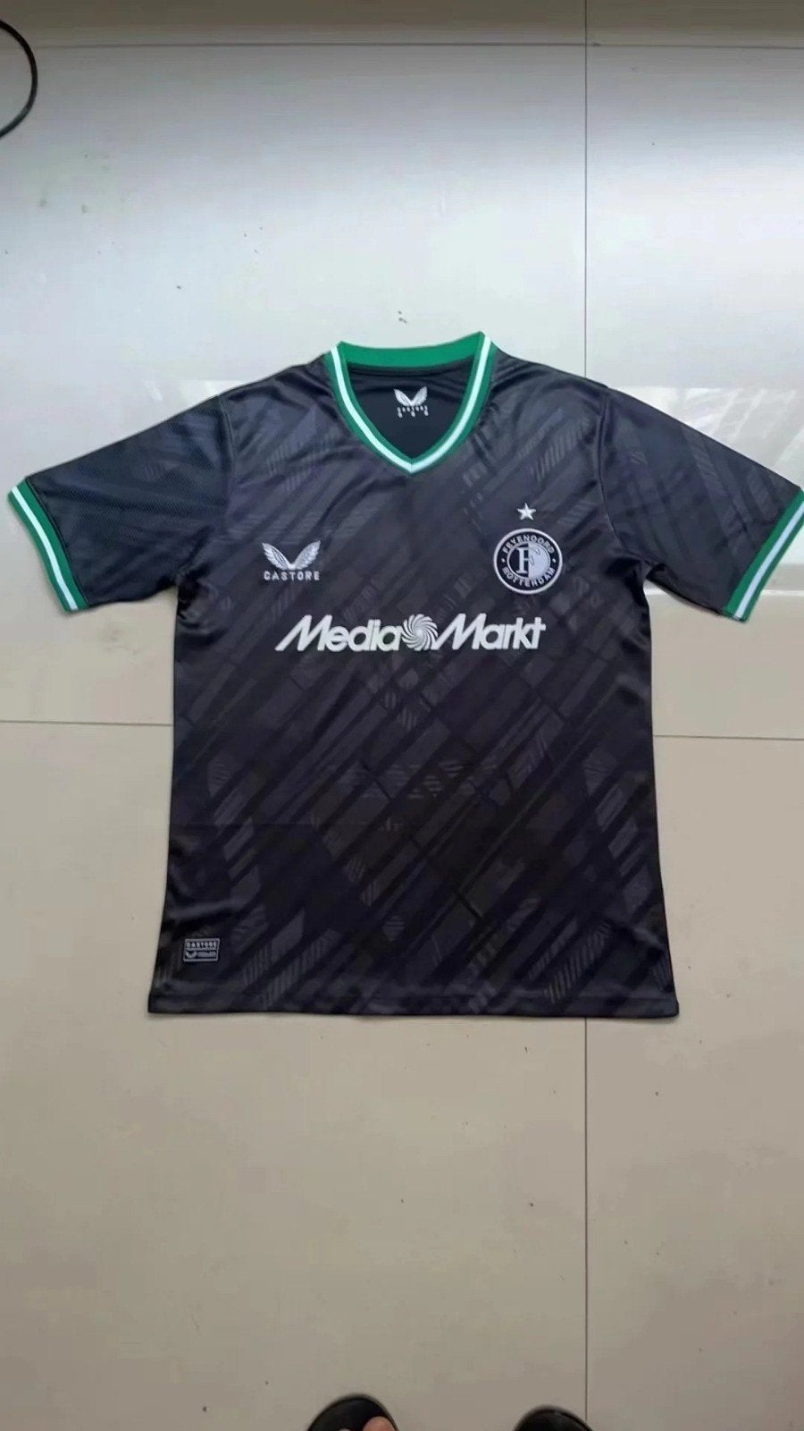 Feyenoord uitshirt M, L en XL, Ophalen of Verzenden, Nieuw, Shirt