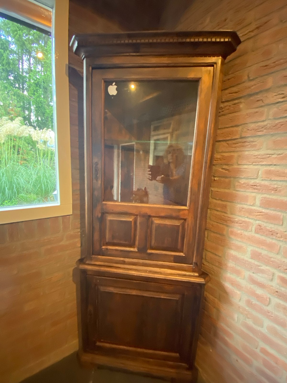 Hoekkast van grenen hout, Ophalen, Gebruikt