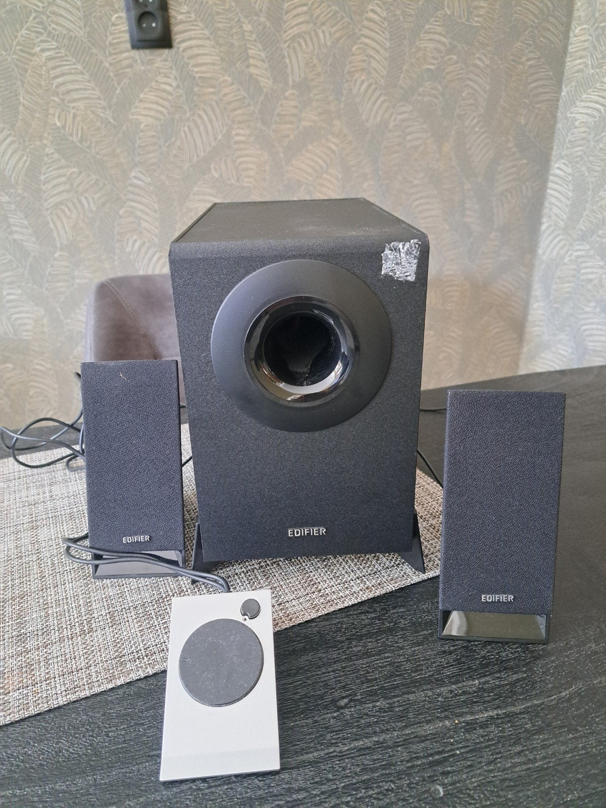 Edifier M1360 2.1 Multimedia Speakerset, Gebruikt, Speakerset, AUX-ingang, Minder dan 60 watt