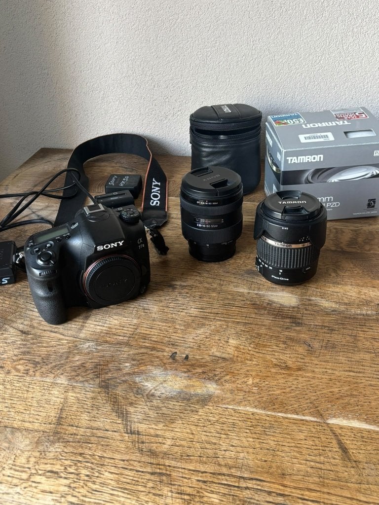 Sony A77 II + Sony DT 16-50 + Tamron 18-270mm — complete set, Spiegelreflex, Ophalen of Verzenden, Zo goed als nieuw, 24 megapixels