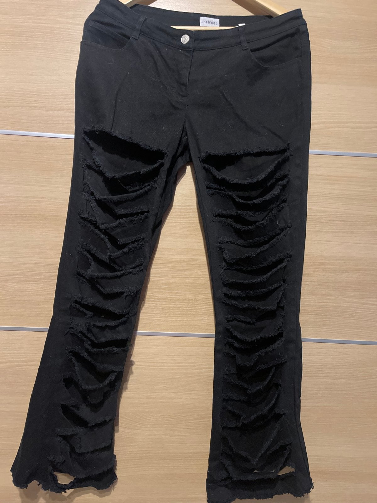 Melrose Dames Jeans Maat 40 Zwart met Gerafelde Gaten, Ophalen of Verzenden, Gedragen, Zwart, W30 - W32 (confectie 38/40)