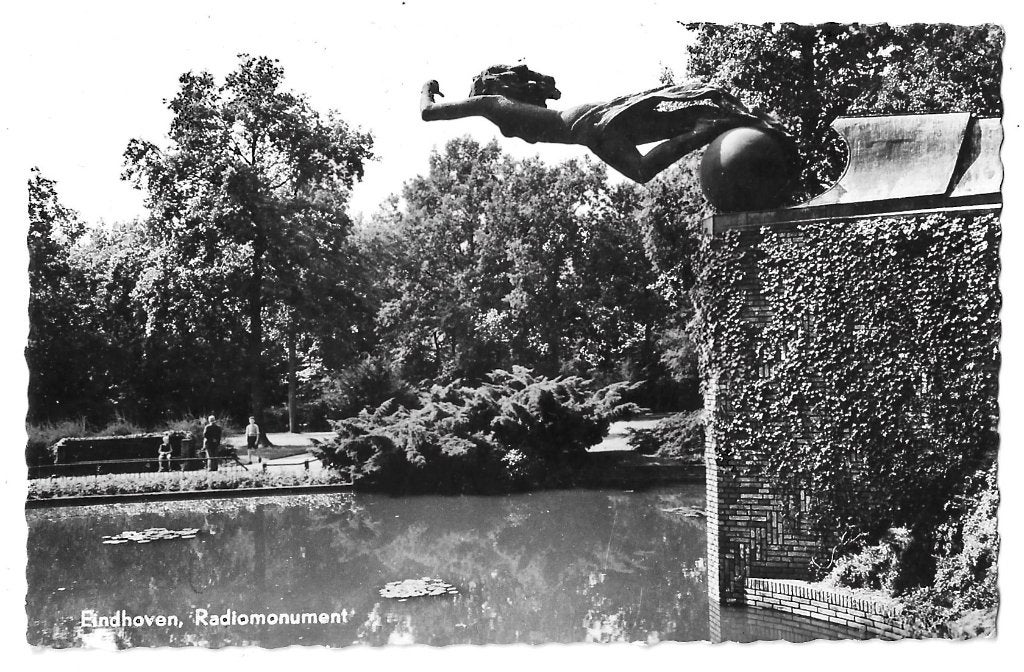 AK Eindhoven - Radiomonument, Ophalen of Verzenden, 1960 tot 1980, Ongelopen, Noord-Brabant