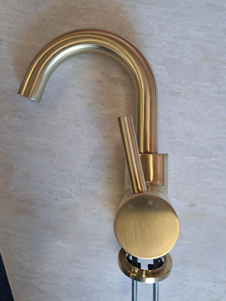 Hotbath kranen goud en koper geborsteld | showroomstaat, Ophalen