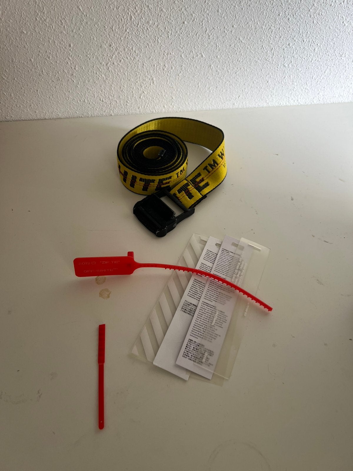 OFF-WHITE riem, Ophalen of Verzenden, Zo goed als nieuw, Zwart