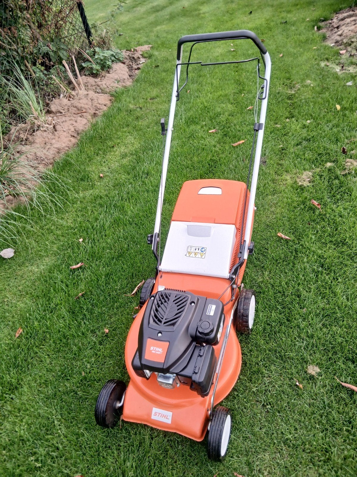 Stihl RM 248 T Grasmaaier met Aandrijving - Recent Onderhoud, Tuin en Terras, Ophalen, Cirkelmaaier, Stihl, Zo goed als nieuw