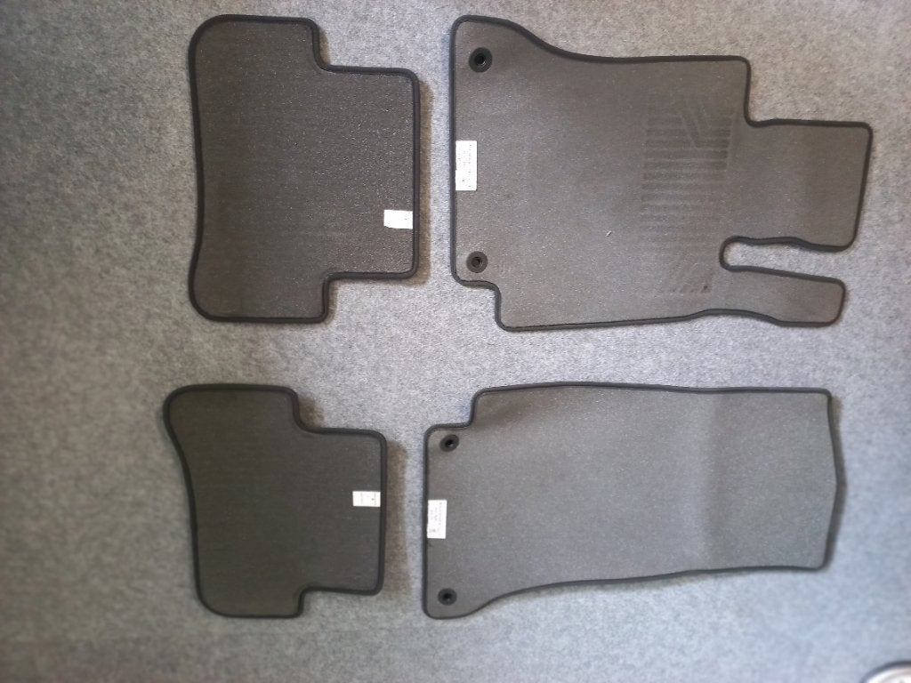 Mercedes W205 mattenset, origineel, Ophalen of Verzenden, Gebruikt