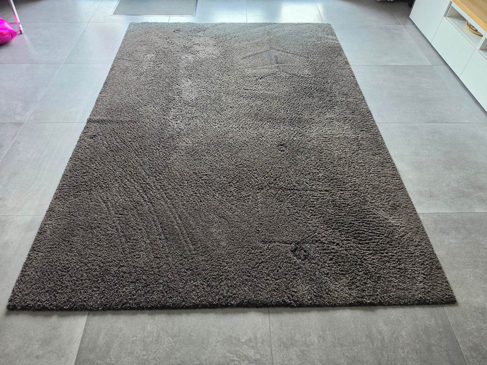 Antraciet vloerkleed, hoogpolig en comfortabel, Ophalen, Modern, Comfortabel, Gebruikt, 200 cm of meer
