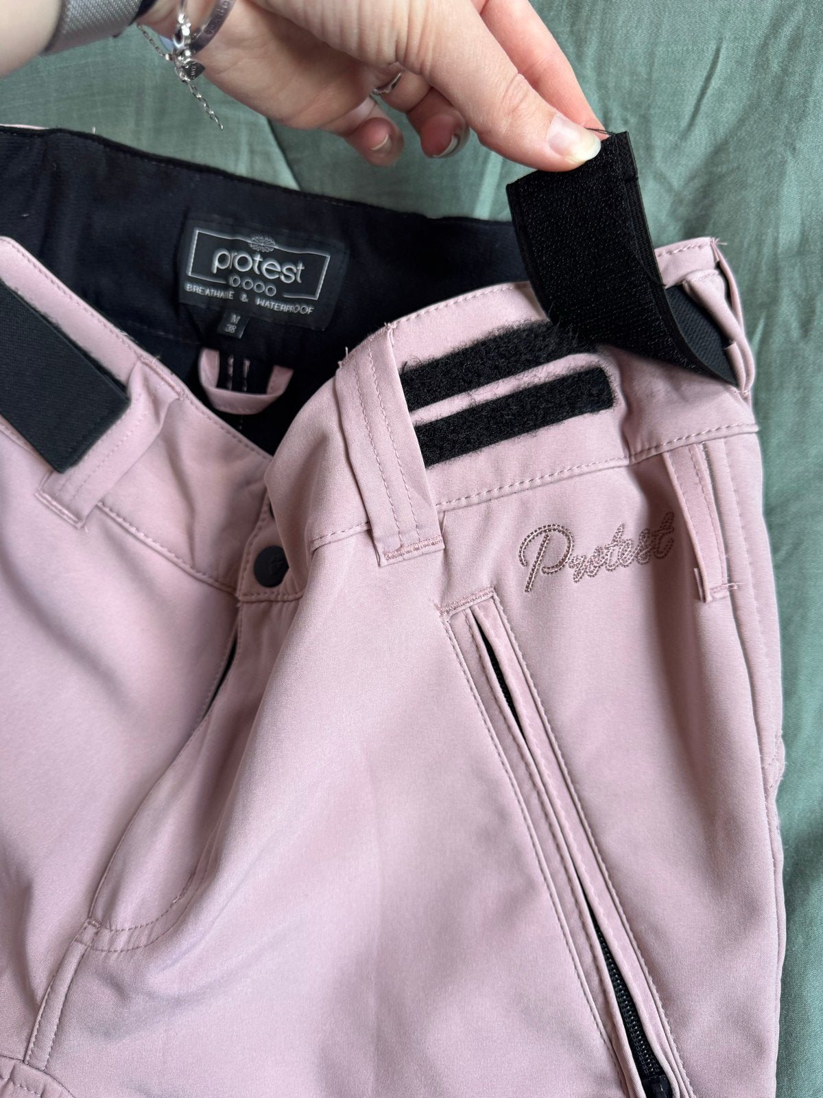 Protest skibroek dames maat M (valt als S), Kleding | Dames, Ophalen of Verzenden, Zo goed als nieuw, Maat 36 (S), Broek