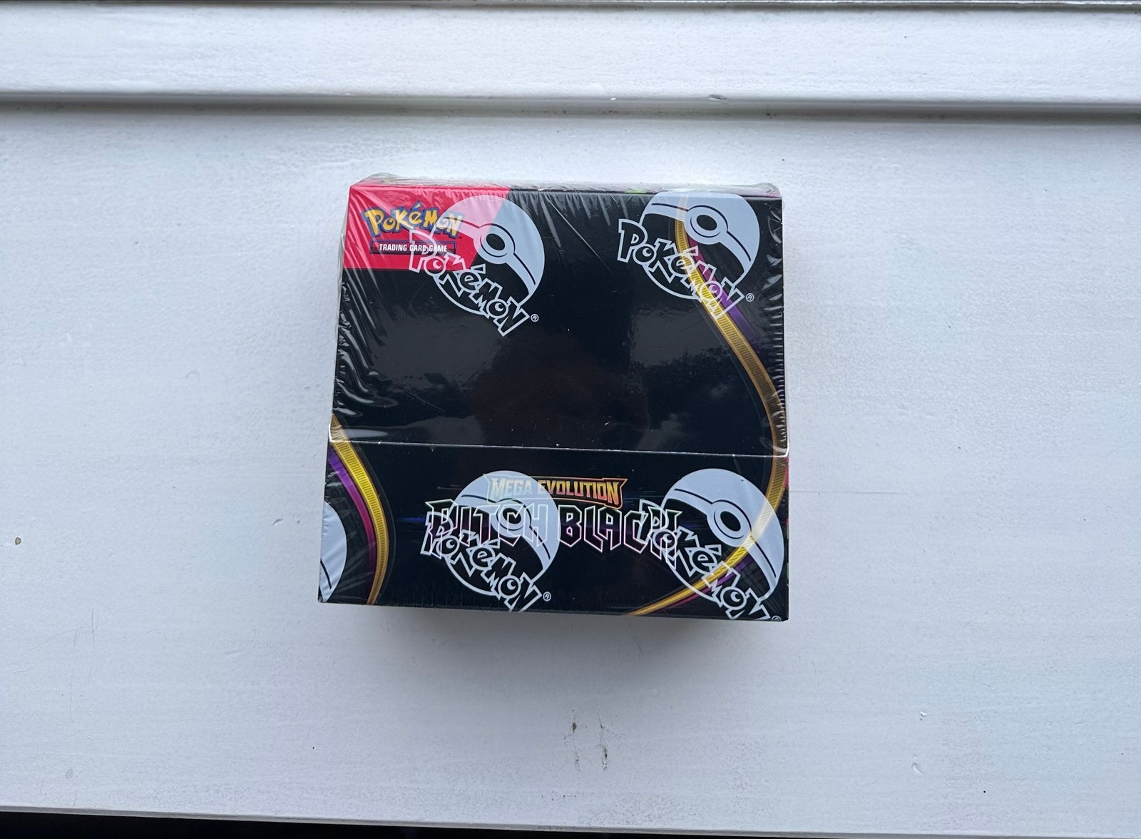 Pitch Black Booster Box sealed, Ophalen of Verzenden, Nieuw, Boosterbox