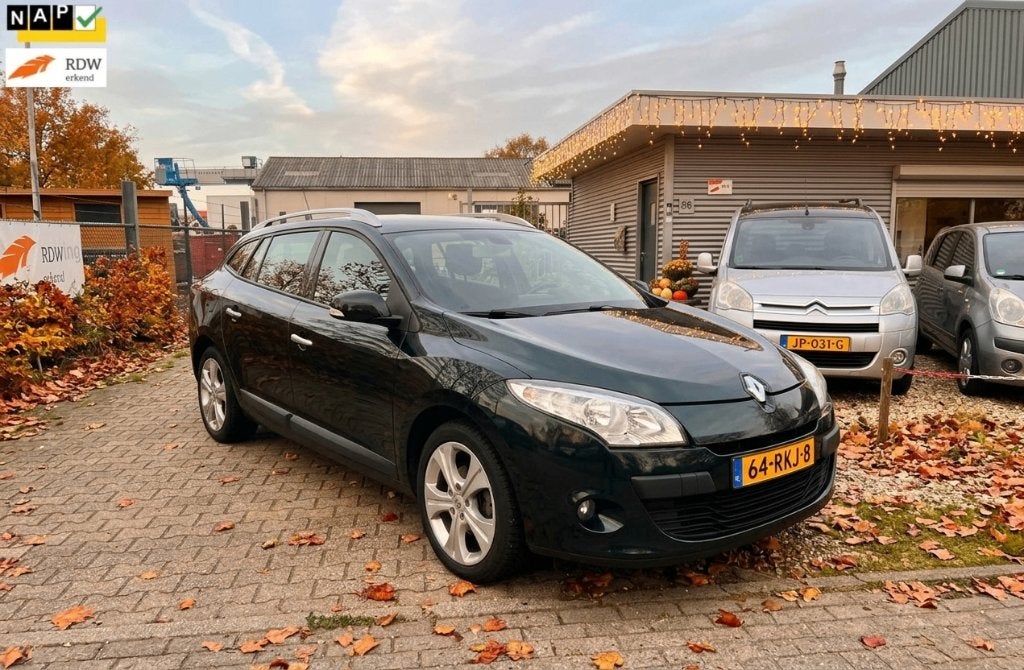 Renault Mégane 1.5 DCI 81KW Estate BJ2011 APK 01-2027, Voorwielaandrijving, Euro 5, Stof, Zwart