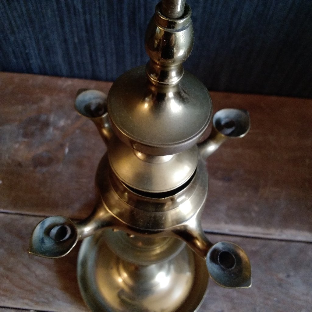Oude zuid-Indische koperen olielamp, Antiek en Kunst, Antiek | Koper en Brons, Verzenden, Koper